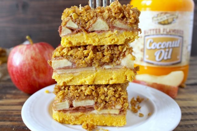 Apple Crumb Bars made with Golden Barrel Butter Flavored Coconut Oil