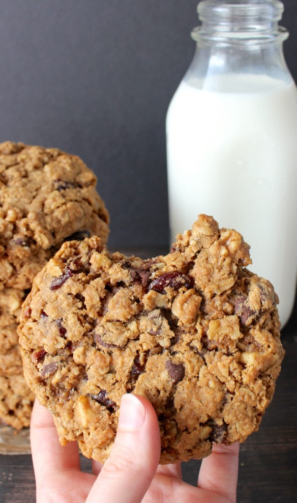 Big and Chewy Oatmeal Cookies with Milk
