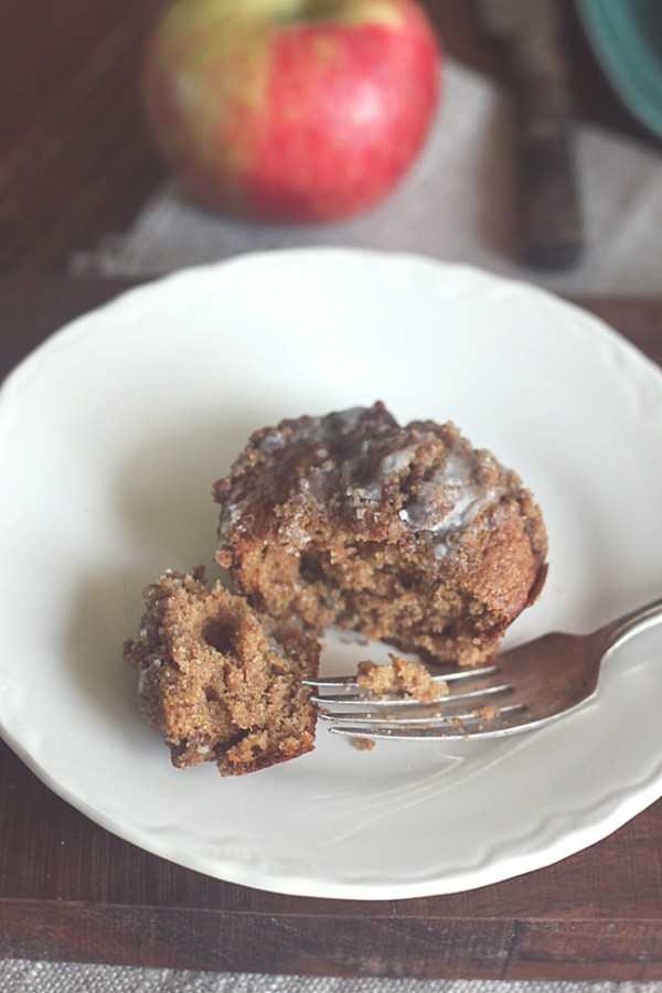 Apple Crumb Muffins made with Golden Barrel Brown Sugar