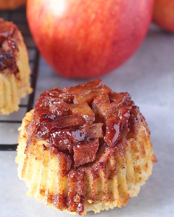 Paleo Apple Cinnamon Upside Down Muffins 