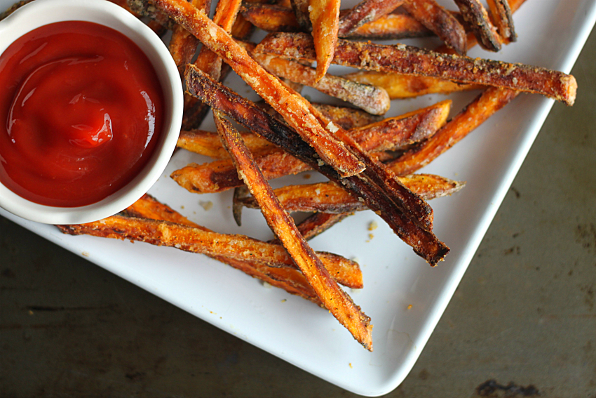 Crispy Sweet Potato Fries made with Coconut Oil 