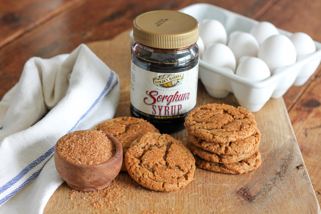 Sorghum Syrup Crinkle Cookies with Golden Barrel Sorghum Syrup